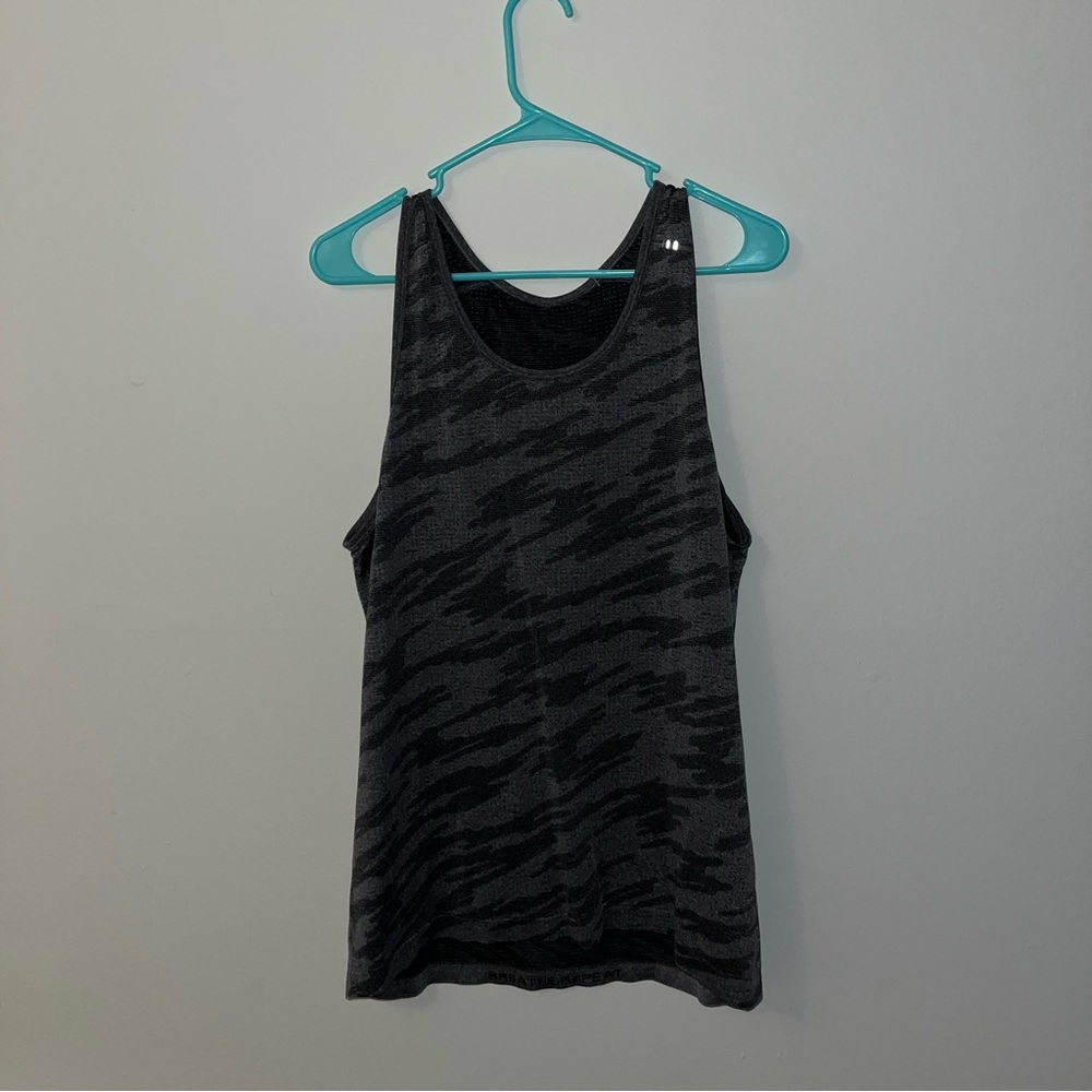 Lululemon | Large | Gray | Metal Vent Breathe Tank